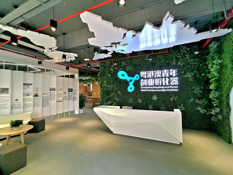 聚焦未来:解读当前产业规划的热点趋势